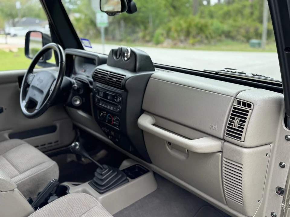 2003 Jeep TJ Wrangler - Image 20 of 21