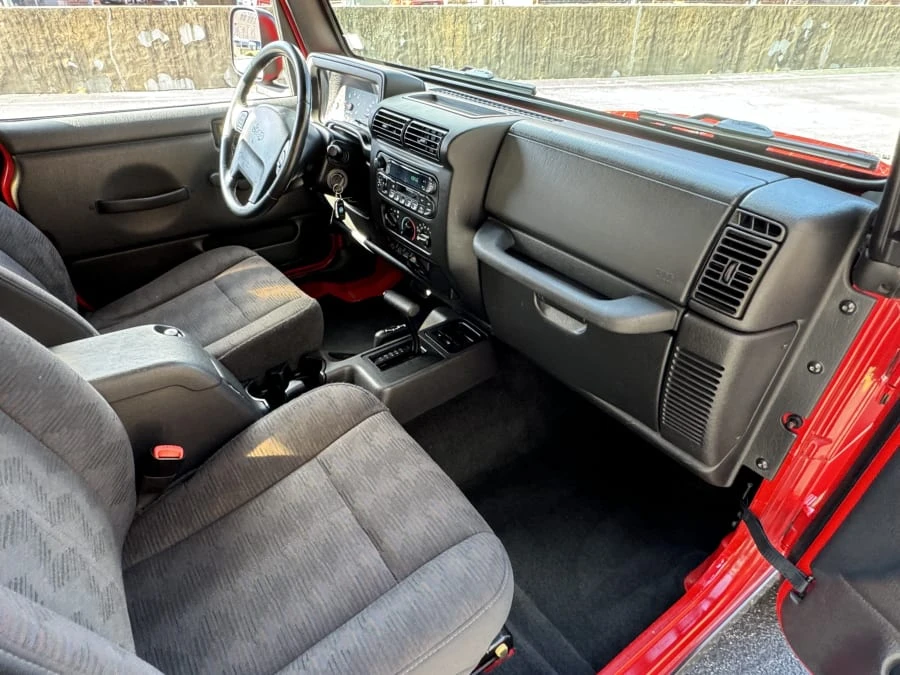 2003 Jeep TJ Wrangler - Image 10 of 12