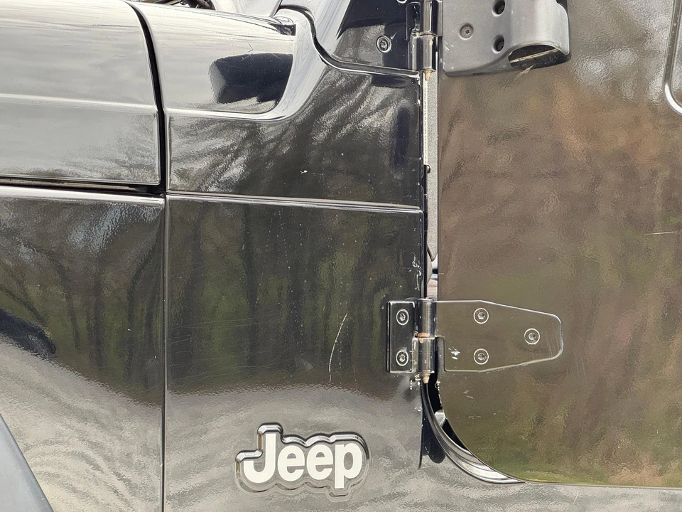 2003 Jeep TJ Wrangler - Image 24 of 31