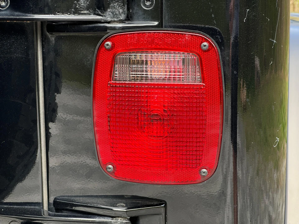 2003 Jeep TJ Wrangler - Image 29 of 31