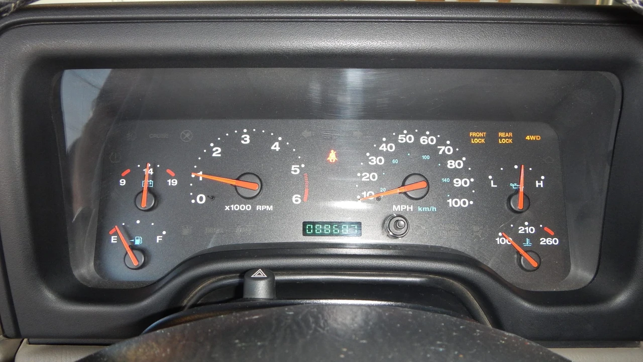 2003 Jeep TJ Wrangler - Image 30 of 31