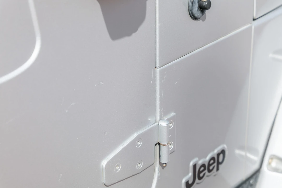 2003 Jeep TJ Wrangler - Image 23 of 31