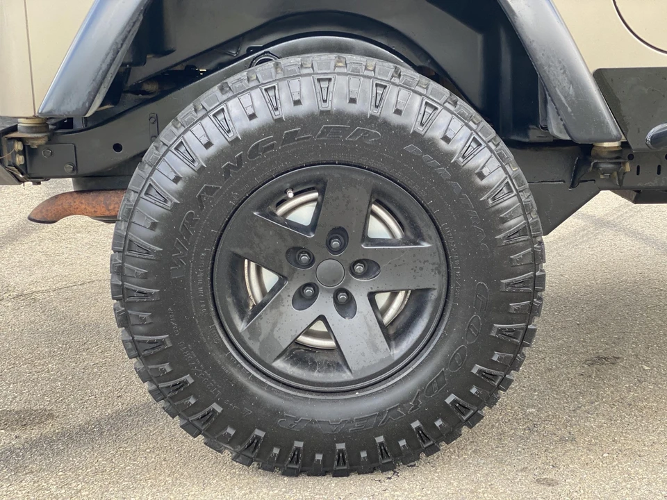2003 Jeep TJ Wrangler - Image 26 of 31