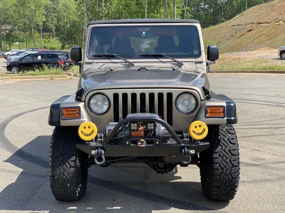 2003 Jeep TJ Wrangler - Image 2 of 31