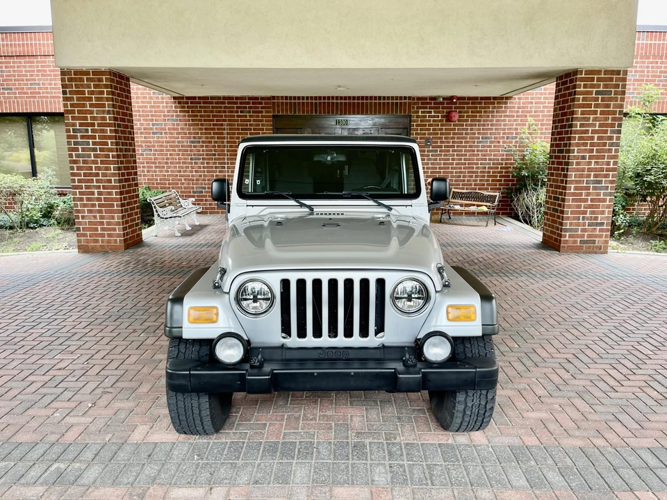 2003 Jeep TJ Wrangler - Image 26 of 31