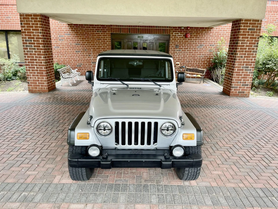 2003 Jeep TJ Wrangler - Image 25 of 31