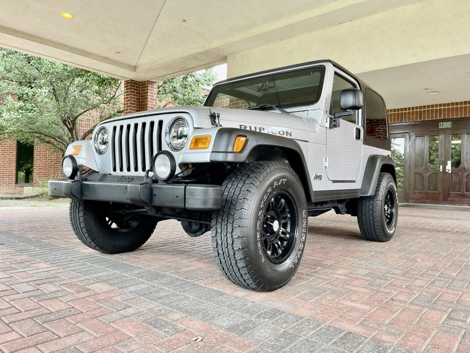 2003 Jeep TJ Wrangler - Image 28 of 31