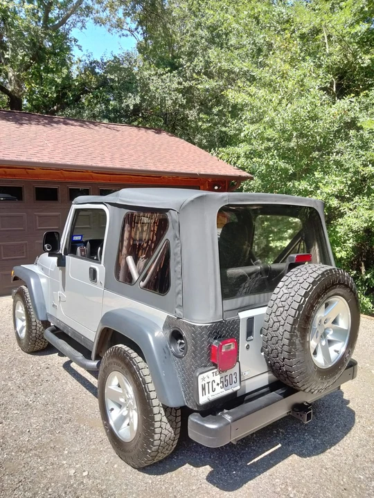 2003 Jeep TJ Wrangler - Image 11 of 31