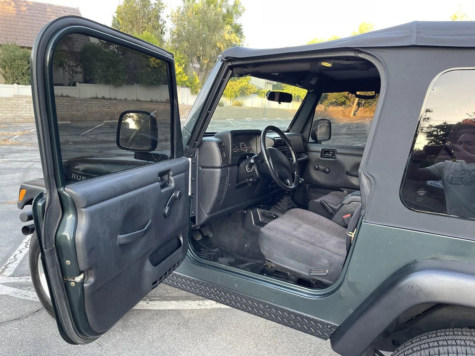 2003 Jeep TJ Wrangler - Image 19 of 31