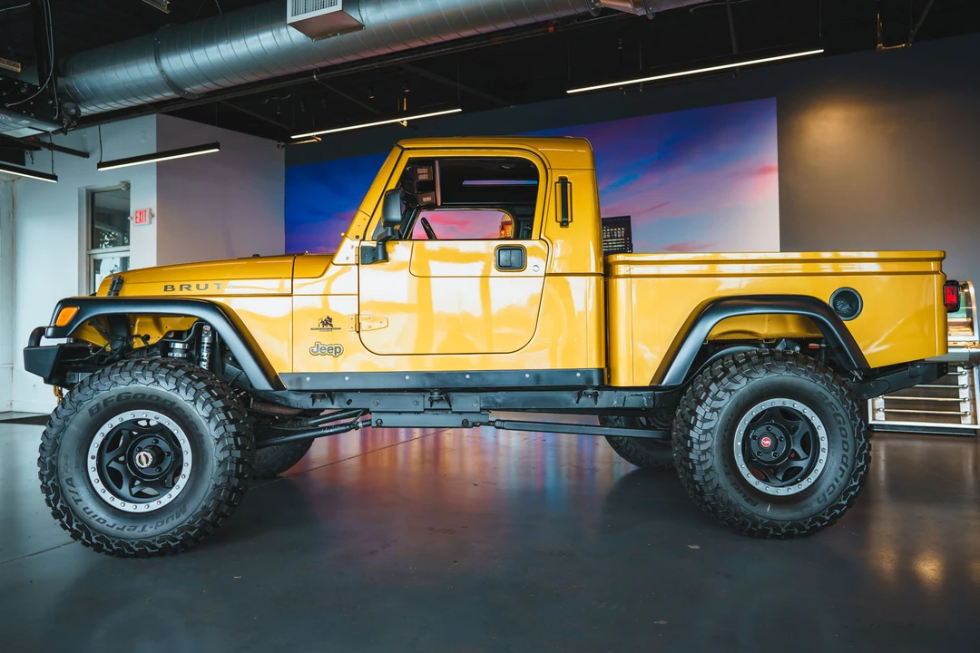 2003 Jeep TJ Wrangler - Image 29 of 31