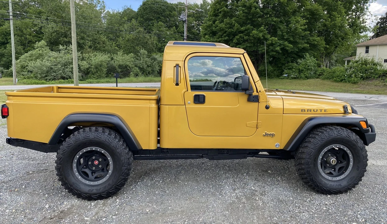 2003 Jeep TJ Wrangler - Image 19 of 31