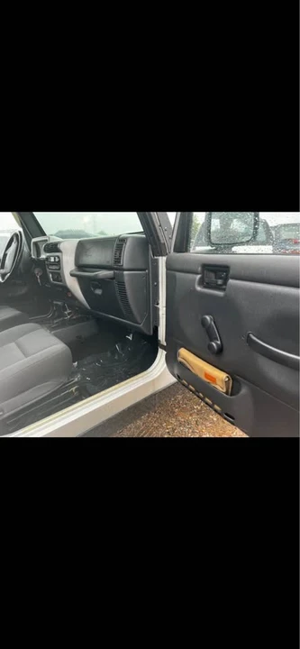 2003 Jeep TJ Wrangler - Image 11 of 17