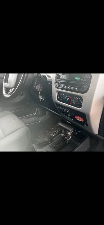 2003 Jeep TJ Wrangler - Image 14 of 17