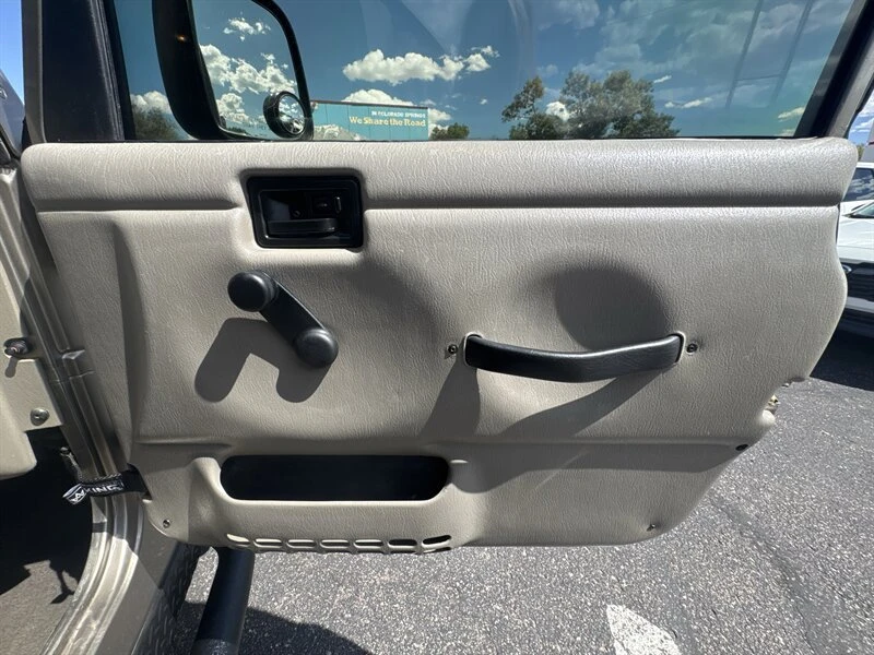 2003 Jeep TJ Wrangler - Image 14 of 20