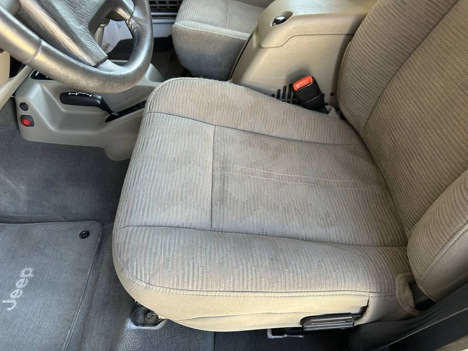 2003 Jeep Wrangler - Image 15 of 24