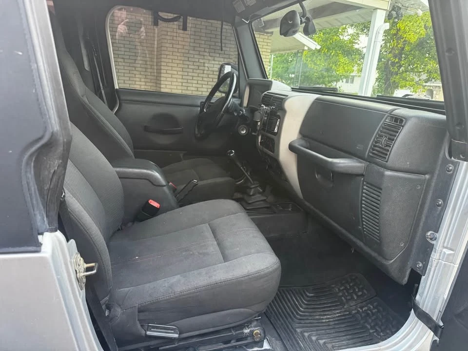 2003 Jeep TJ Wrangler - Image 5 of 14