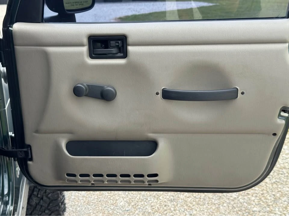 2003 Jeep TJ Wrangler - Image 15 of 20
