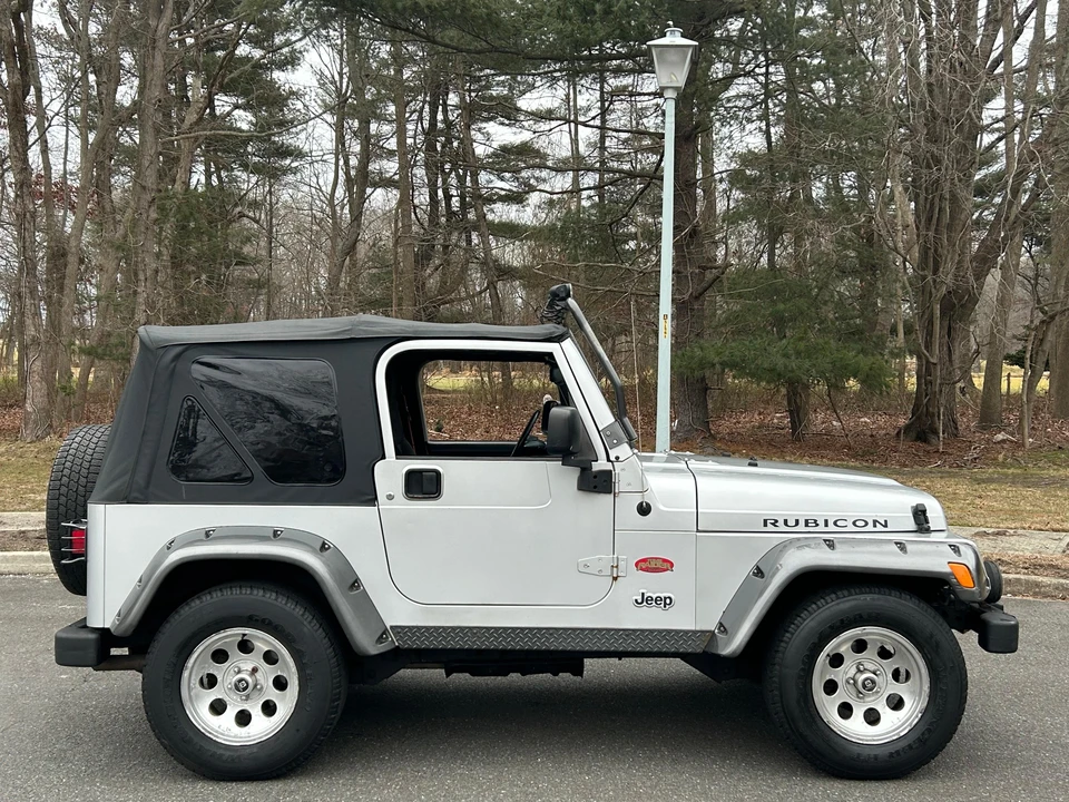 2003 Jeep TJ Wrangler - Image 28 of 31