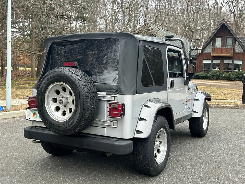 2003 Jeep TJ Wrangler - Image 27 of 31