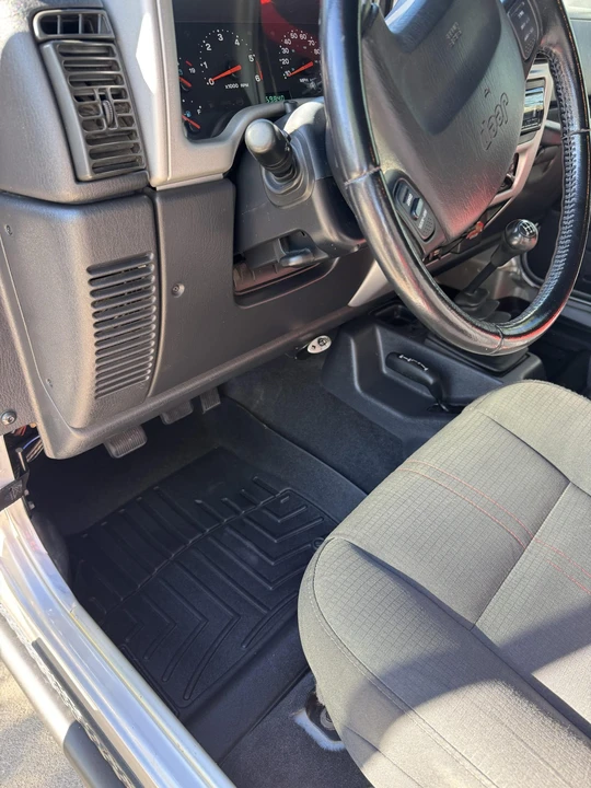 2003 Jeep TJ Wrangler - Image 28 of 31
