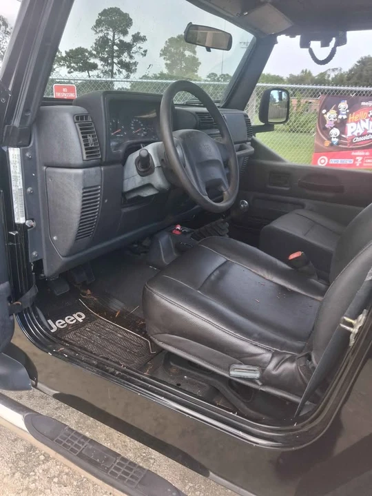 2003 Jeep TJ Wrangler - Image 5 of 10