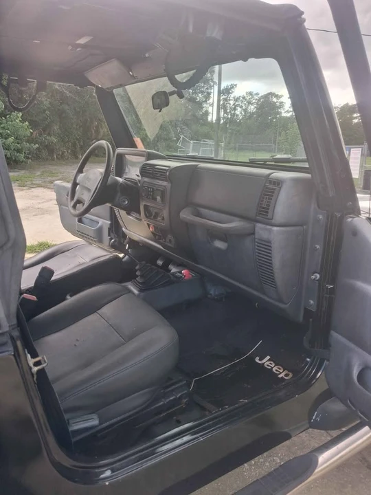 2003 Jeep TJ Wrangler - Image 4 of 10