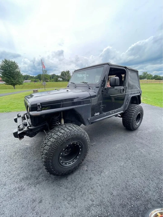 2003 Jeep TJ Wrangler - Image 2 of 10