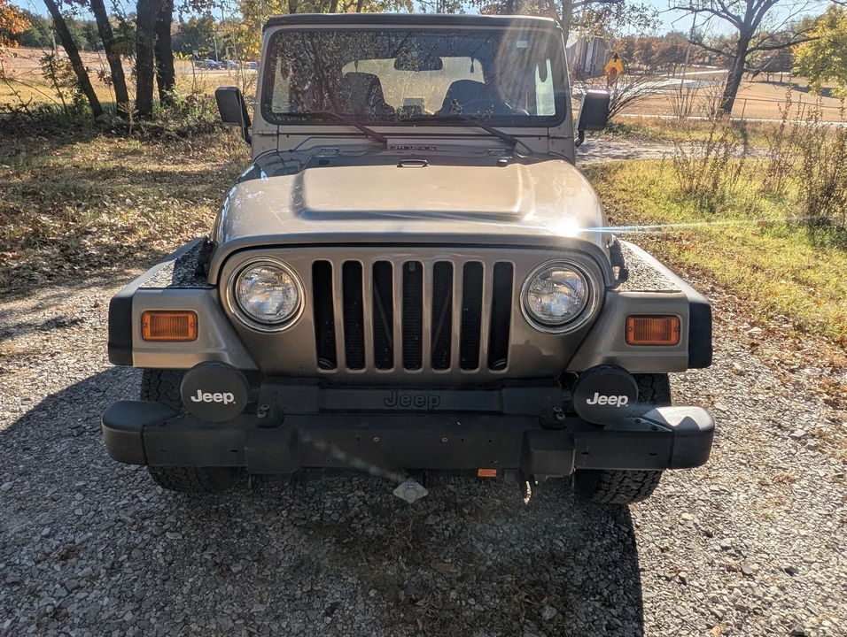 2003 Jeep TJ Wrangler - Image 5 of 10
