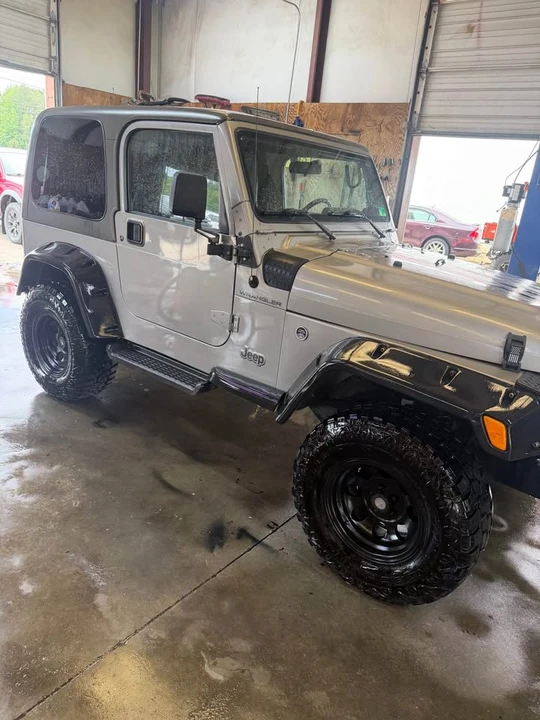 2003 Jeep TJ Wrangler - Image 7 of 13