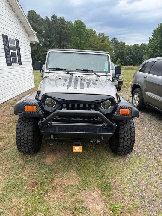 2003 Jeep TJ Wrangler - Image 2 of 13