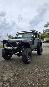 2003 Jeep Wrangler SE Sport Utility 2D