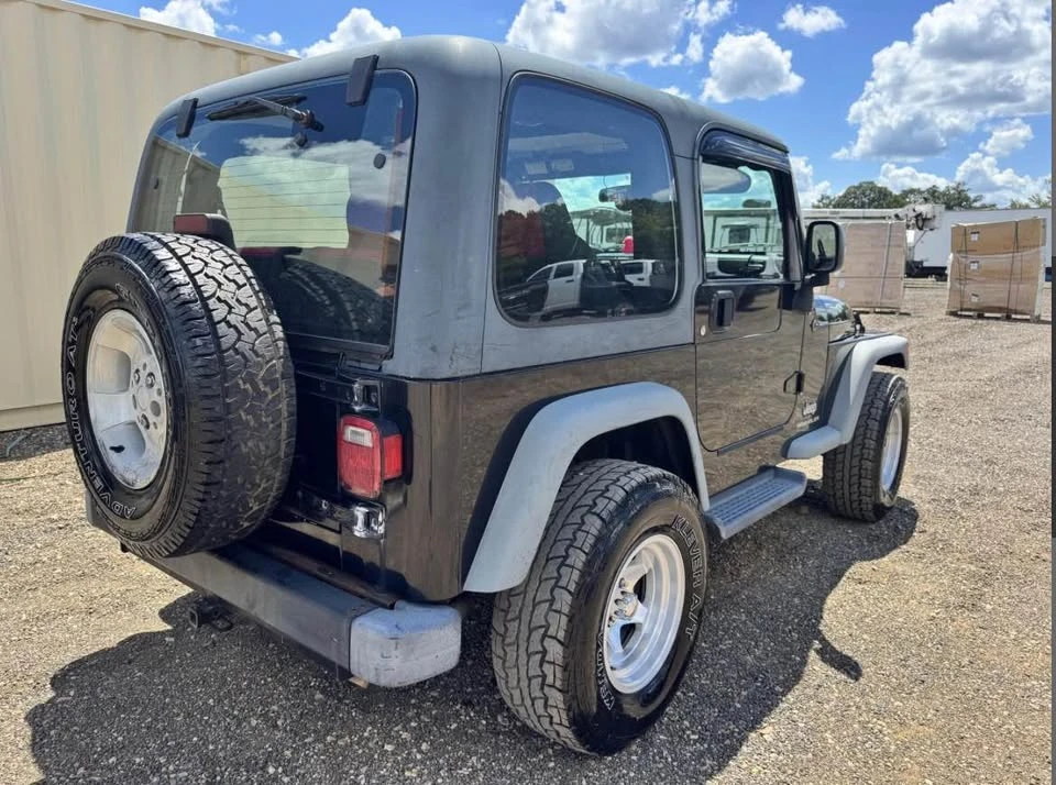 2003 Jeep TJ Wrangler - Image 5 of 12