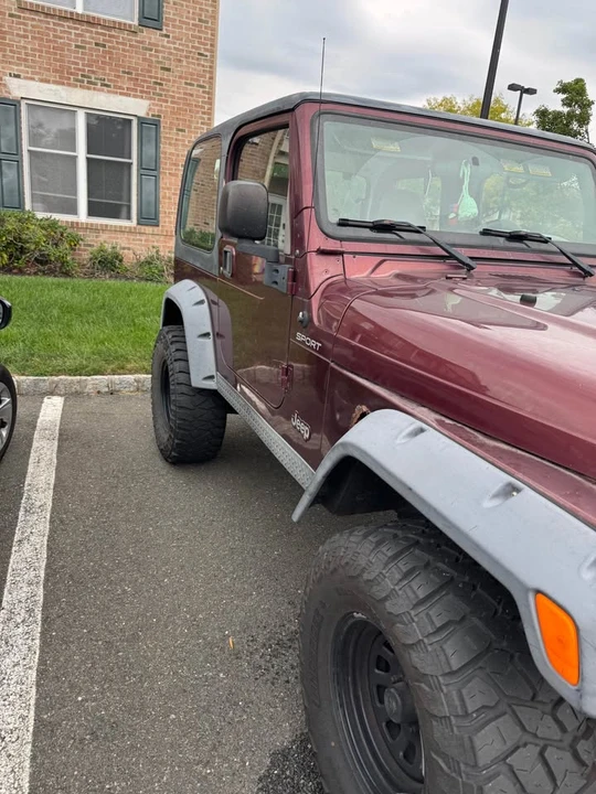 2003 Jeep TJ Wrangler - Image 2 of 5