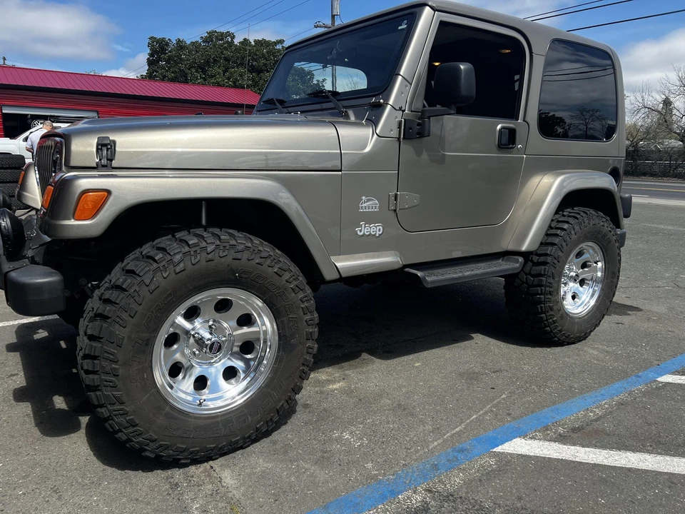2003 Jeep TJ Wrangler - Image 17 of 31