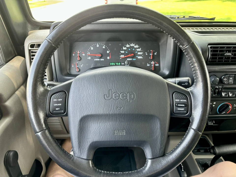 2003 Jeep TJ Wrangler - Image 27 of 31