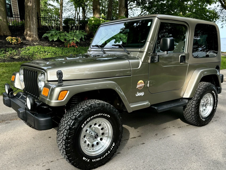 2003 Jeep TJ Wrangler - Image 2 of 31