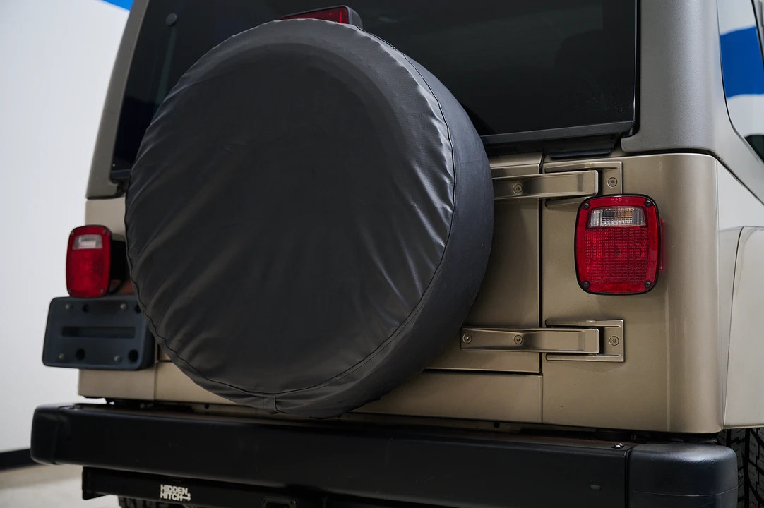 2003 Jeep TJ Wrangler - Image 17 of 31