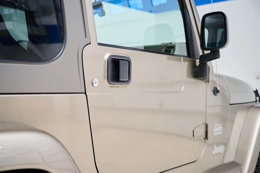 2003 Jeep TJ Wrangler - Image 19 of 31