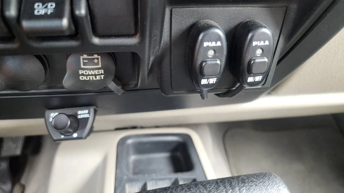 2003 Jeep TJ Wrangler - Image 12 of 24
