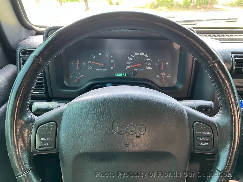 2003 Jeep TJ Wrangler - Image 11 of 12