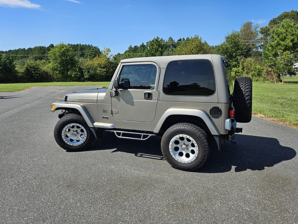 2003 Jeep TJ Wrangler - Image 16 of 31