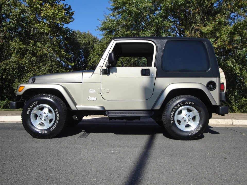 2003 Jeep TJ Wrangler - Image 23 of 31