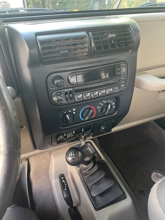 2003 Jeep TJ Wrangler - Image 16 of 16