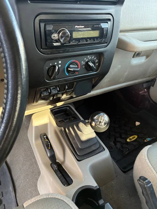 2003 Jeep TJ Wrangler - Image 5 of 5