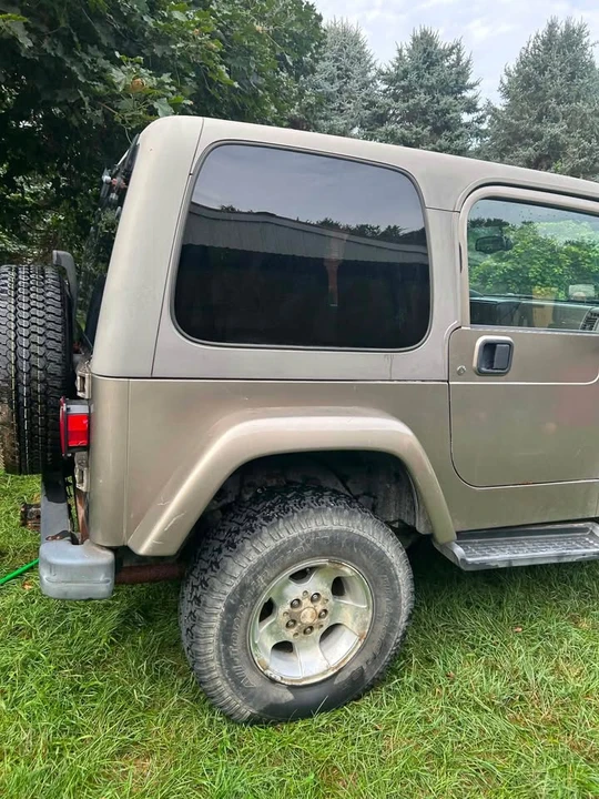 2003 Jeep TJ Wrangler - Image 6 of 13