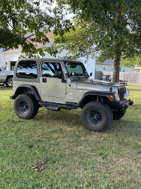 2003 Jeep TJ Wrangler - Image 2 of 9