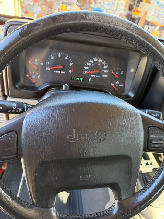 2003 Jeep TJ Wrangler - Image 11 of 12