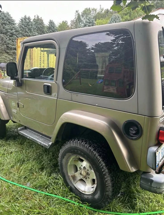 2003 Jeep TJ Wrangler - Image 4 of 10