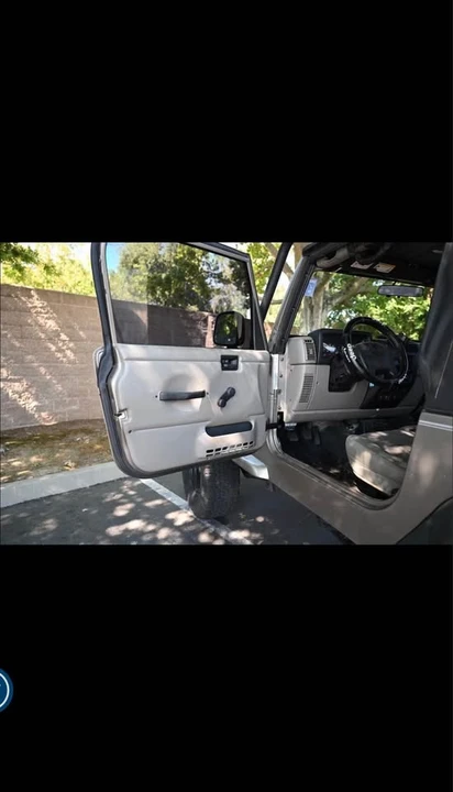 2003 Jeep TJ Wrangler - Image 14 of 17