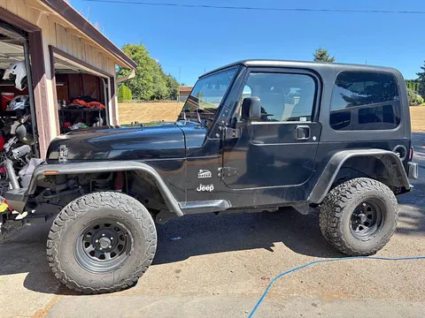 2003 Jeep Wrangler Sahara Sport Utility 2D